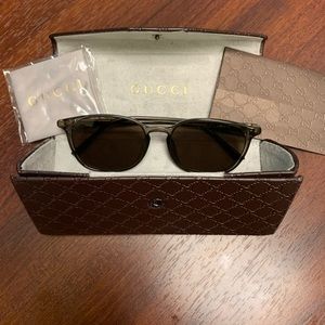 GUCCI Shades